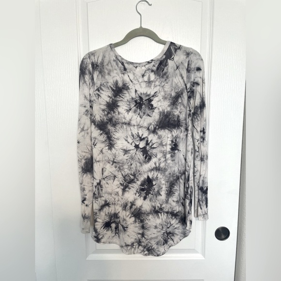 Pink Republic tie dye long sleeve shirt - Picture 4 of 4